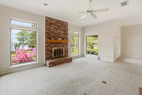 Living - 15744 Timberhill Dr, Flint, TX 75762 photo 1 of 7
