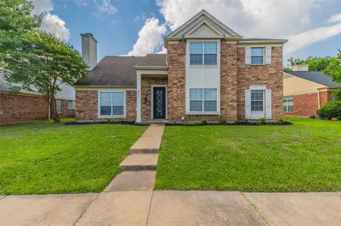 311 Pemberton Pl, Cedar Hill, TX 75104