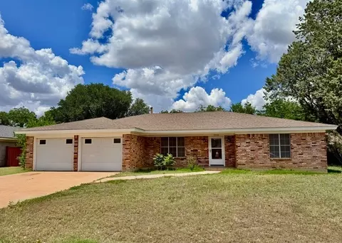 2942 Arrowhead Dr, Abilene, TX 79606