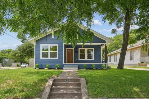 627 S Willomet Ave, Dallas, TX 75208