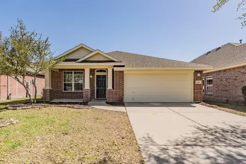 2121 Highland Dr, Wylie, TX 75098