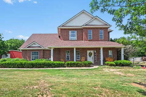 103 Tusk Ct, Weatherford, TX 76085