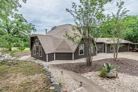 4505 Hunters Glen Ct, Granbury, TX 76048