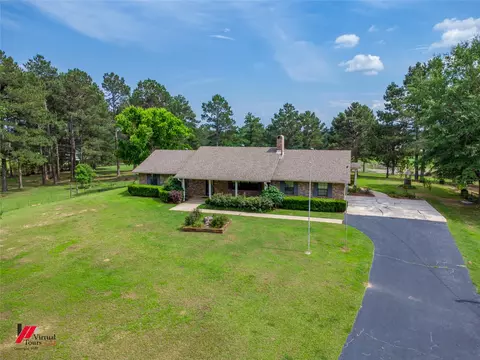 236 Charlie Cannon Rd, Coushatta, LA 71019