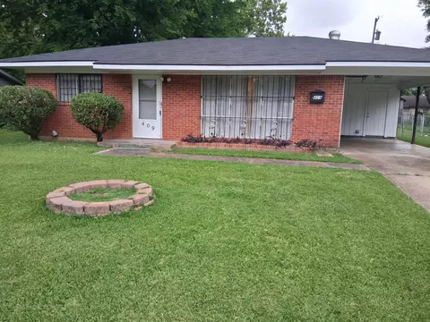 409 Chickasaw Trl, Shreveport, LA 71107