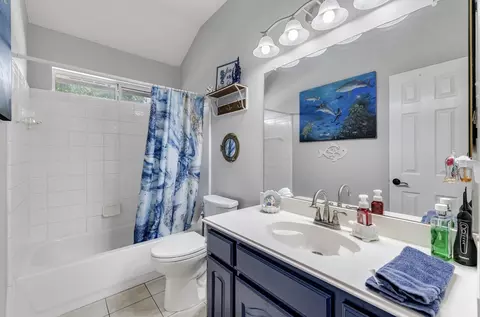 Bath - 3105 Chalkstone Dr, Rowlett, TX 75088 photo 4 of 4