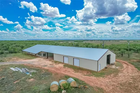 14867 County Road 407, Trent, TX 79561