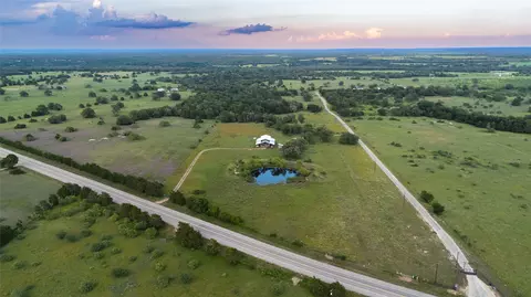 1395 S Highway 95, Smithville, TX 78957