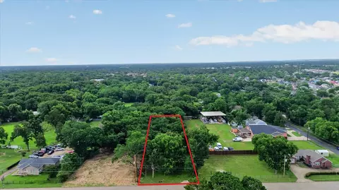 10618 Bruton Rd, Dallas, TX 75217
