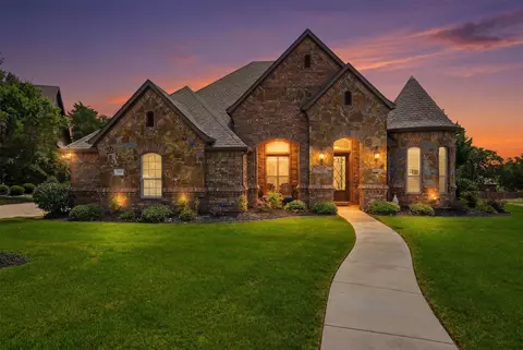 801 Timberline Ct, Keller, TX 76248