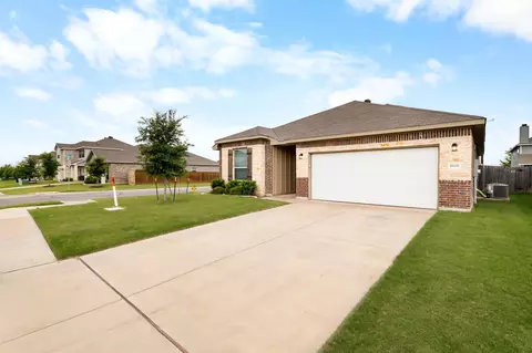 Exterior - 11233 Solar St, Lorena, TX 76655 photo 6 of 8