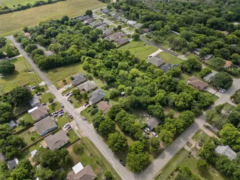 1620 Marsalis Rd, Lancaster, TX 75134