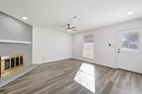 Living - 73 Winchester Dr, Euless, TX 76039 photo 1 of 5