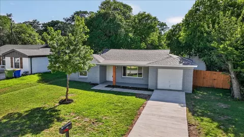 512 Mirike Dr, White Settlement, TX 76108