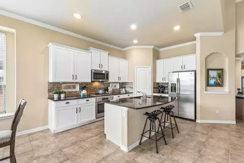 Kitchen - 2105 Austin Ln, Prosper, TX 75078 photo 3 of 5