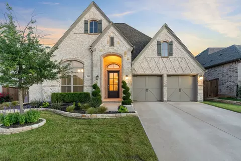 908 Quail Hollow Ave, Denton, TX 76210