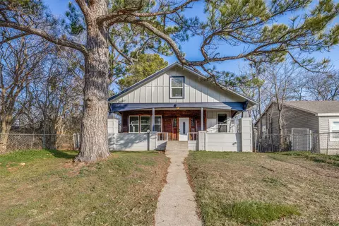 311 W Acheson St, Denison, TX 75020