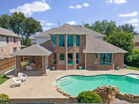 2912 Halverstick Ln, Plano, TX 75074