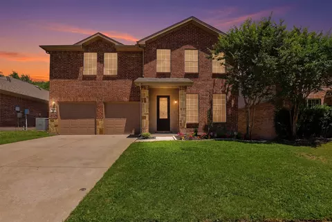 2921 Wispy Trl, Fort Worth, TX 76108