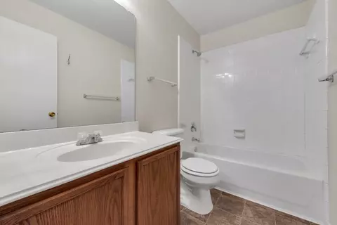 Bath - 9237 Monument Ct, Fort Worth, TX 76244 photo 3 of 3