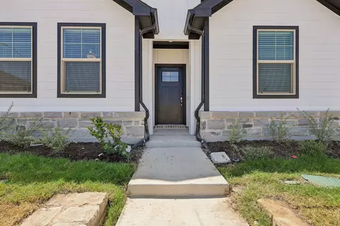 3281 Mint Springs St, Fort Worth, TX 76179