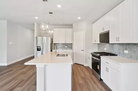 3233 Romero Plz, Fort Worth, TX 76179