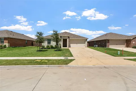 15141 Ace Dr, Dallas, TX 75253