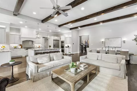 6611 Compton Ct, Frisco, TX 75034