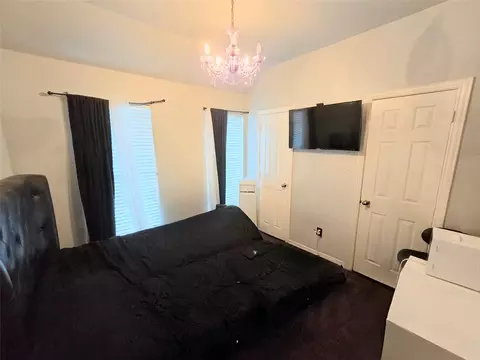 Bedroom - 610 Juniper Dr, Arlington, TX 76018 photo 5 of 5