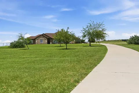 3020 Jolene Ct, Springtown, TX 76082