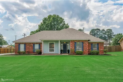 116 Sherwood Dr, Benton, LA 71006