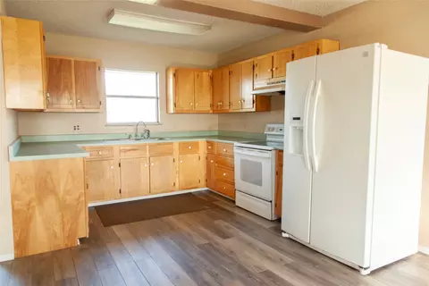 112 SE Front St, Bailey, TX 75413 photo 29