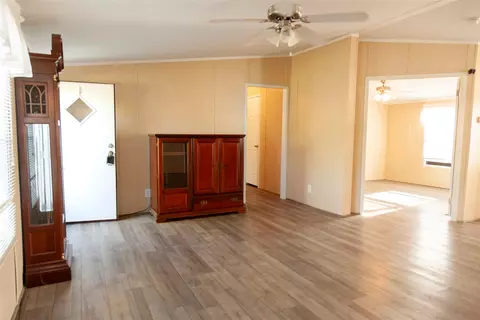 112 SE Front St, Bailey, TX 75413 photo 3