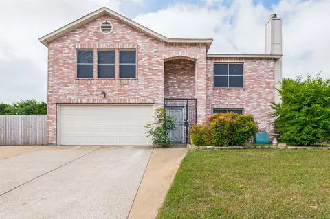 628 King St, Cedar Hill, TX 75104