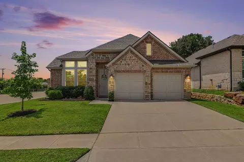 9320 Western Ridge Trl, North Richland Hills, TX 76182