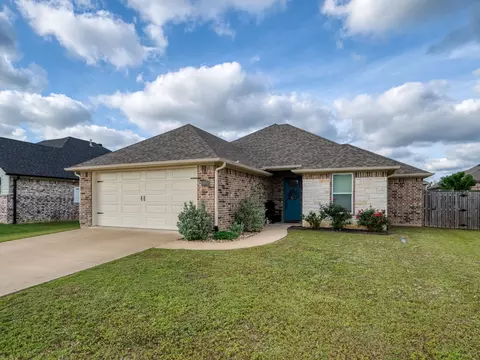 1803 Jessica, Whitehouse, TX 75791