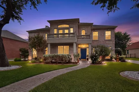 712 Water Oak Dr, Plano, TX 75025