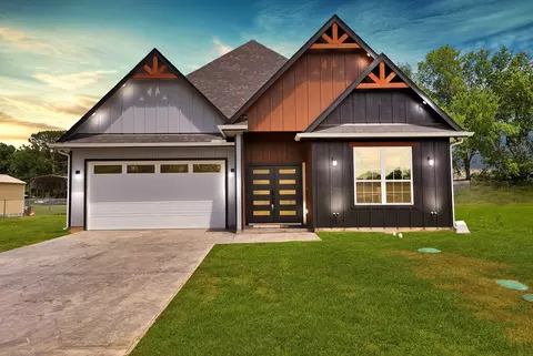 123 Cedar Bend Dr, Trinidad, TX 75163