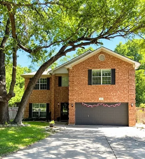 2137 Country Brook Dr, Weatherford, TX 76087