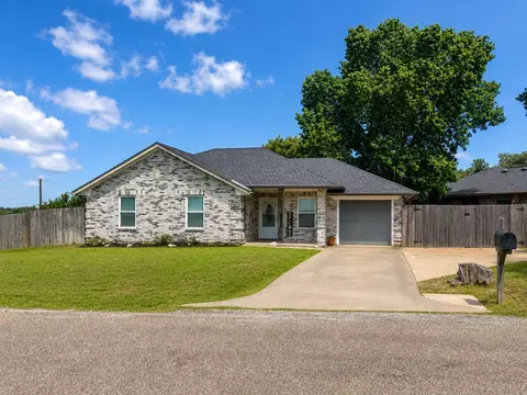 404 S Old Mansfield Rd, Keene, TX 76059