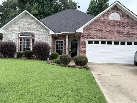 104 Olive St, Haughton, LA 71037