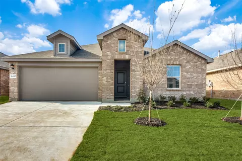16437 Pembine Ln, Justin, TX 76247