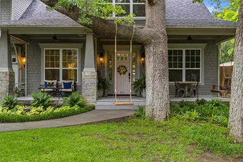 907 Cherry St, Graham, TX 76450