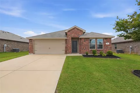 707 Farmstead Way, Royse City, TX 75189