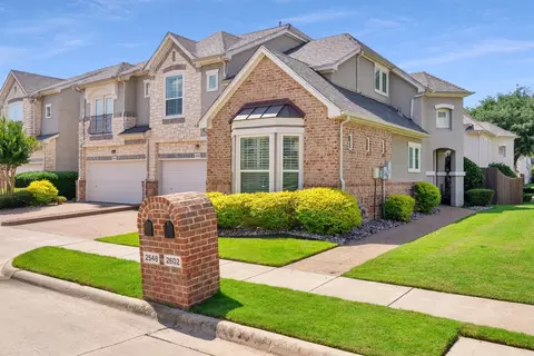 2548 Corbeau Dr, Irving, TX 75038