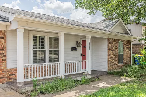 6504 Johnnie St, Watauga, TX 76148