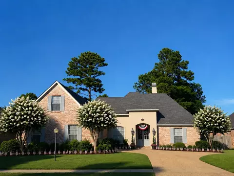 378 Saint Charles Blvd, Shreveport, LA 71106