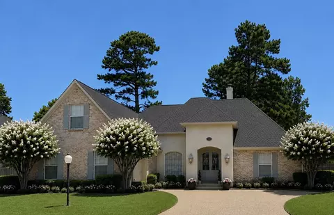 378 Saint Charles Blvd, Shreveport, LA 71106