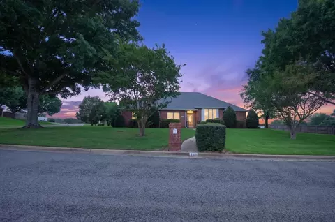 800 Rico Dr, Athens, TX 75751