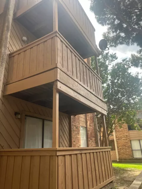 8110 Skillman St #2048, Dallas, TX 75231